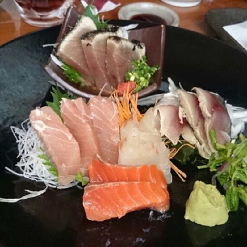 刺身盛り合わせ(へちもん)