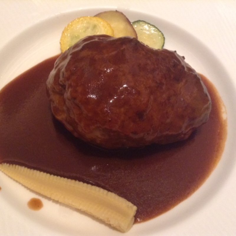 ハンバーグステーキ(萬養軒)