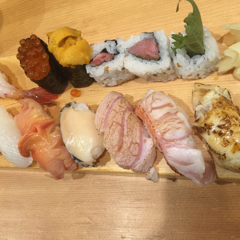 にぎり 極(築地虎杖 別館 （ツキジイタドリ ベッカン）)