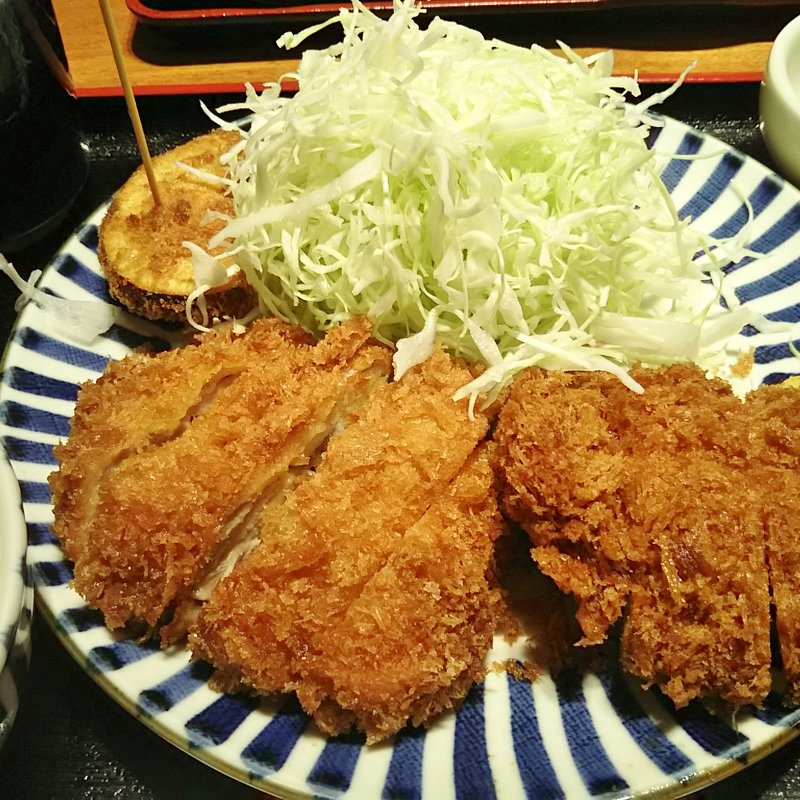  ヒレカツとチキンカツ定食(とんかつ田 東陽町店)