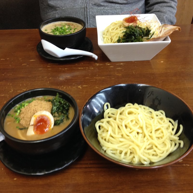 つけ麺(博多ラーメン とんこつ家 （とんこつや）)