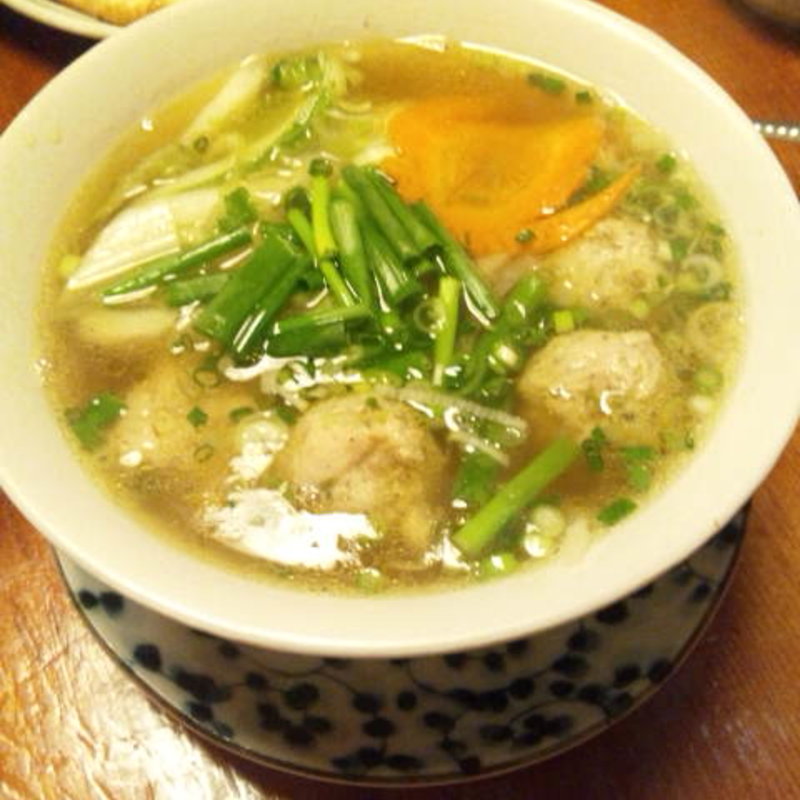 白菜と鶏だんごのフォー(亜細亜食堂狛江サイゴン)