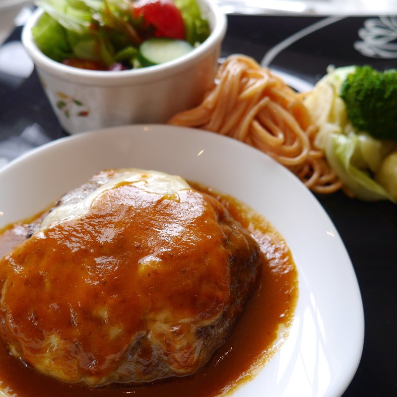 近江牛ハンバーグランチ(北ビワコホテルグラツィエ )