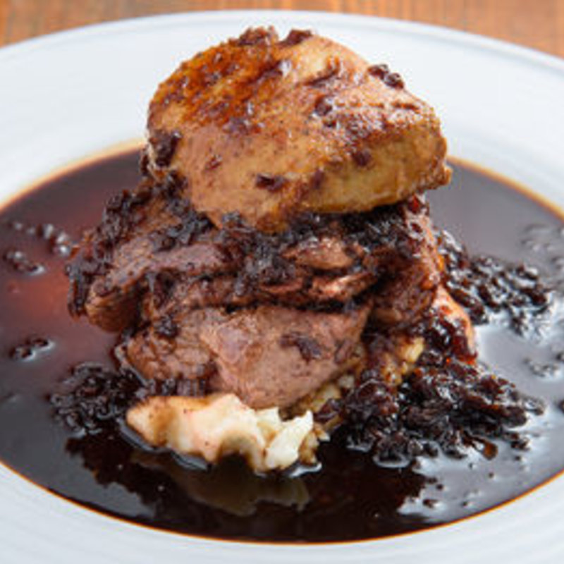 牛ヒレ肉とフォアグラのロッシーニ(サカナバル コラーレ)