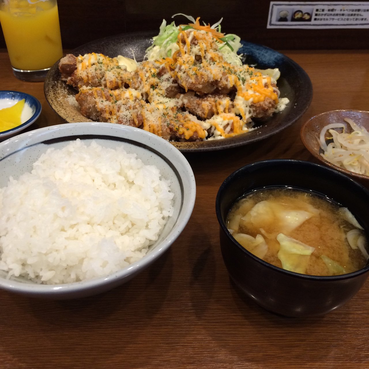 唐揚げ定食 チーズ もり達 仙台ロフト地下店 の口コミ一覧 おいしい一皿が集まるグルメコミュニティサービス Sarah