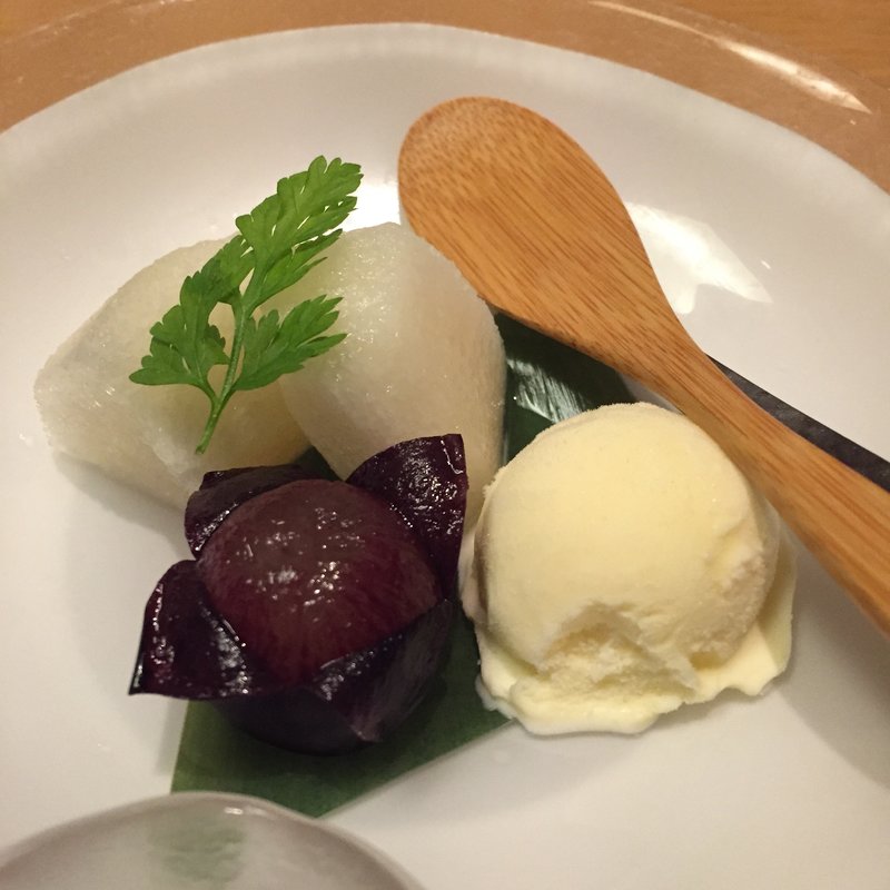 食後のデザート盛合せ(大門町 ちろり （だいもんちょう ちろり）)