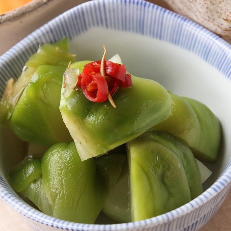 オススメ！厚切りザーサイの浅漬け(串揚げ酒場 日暮里ただいま)