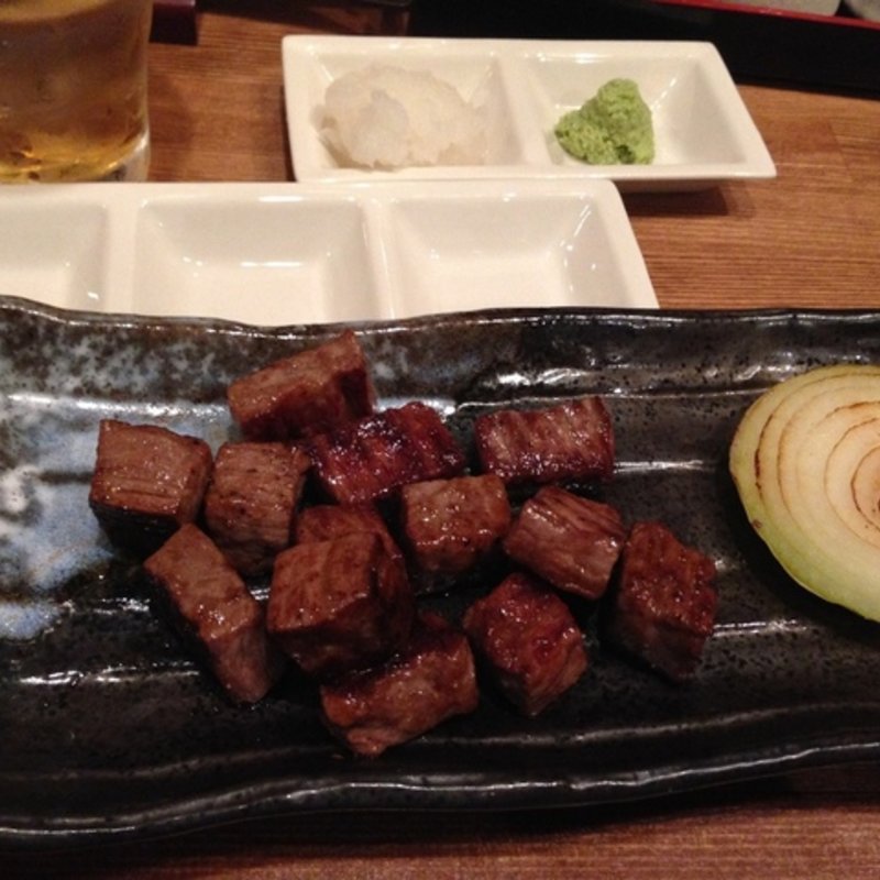 一口サイコロステーキ(串揚げ酒場 日暮里ただいま)