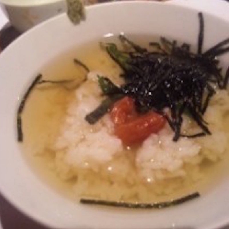 お茶漬け(旬菜酒肴 田田 （しゅんさいしゅざかな・でんでん）)