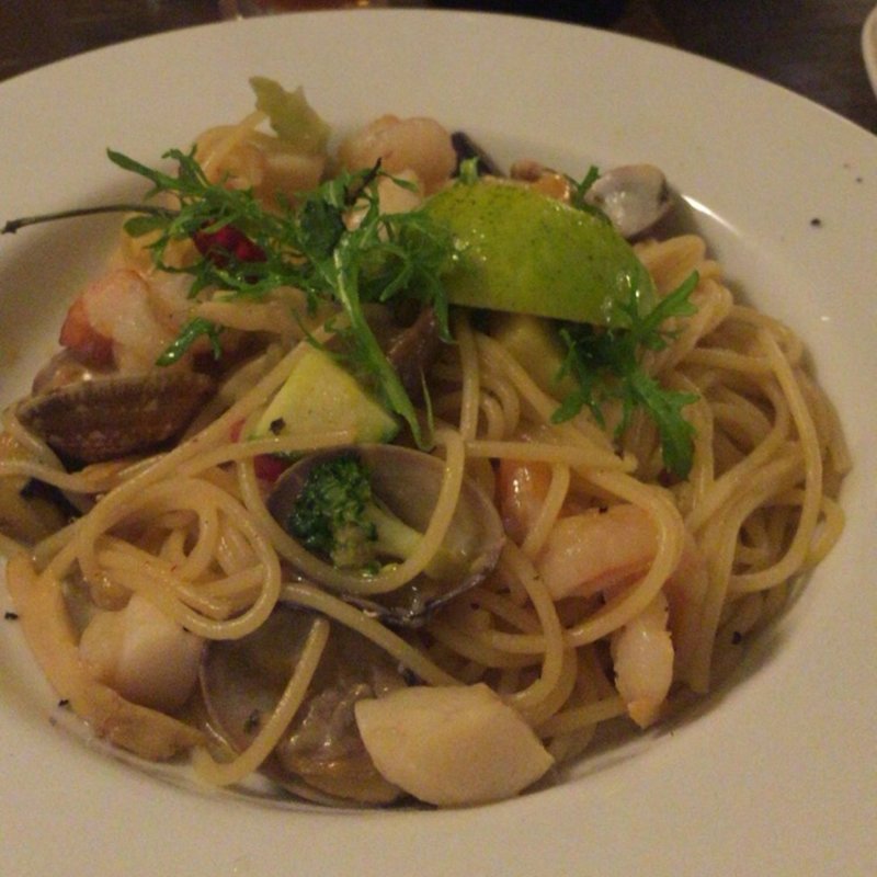 海の幸と野菜のペペロンチーノ(カフェエチカ)