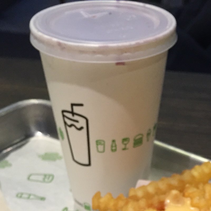 SML Shake of the Week(シェイクシャック外苑いちょう並木店)