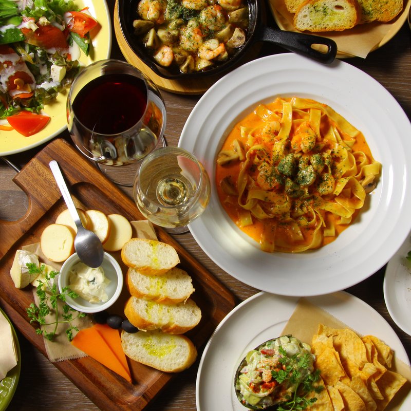 ワイン&タパス(cafeＲｏｂ 幸田店 （カフェロブ）)