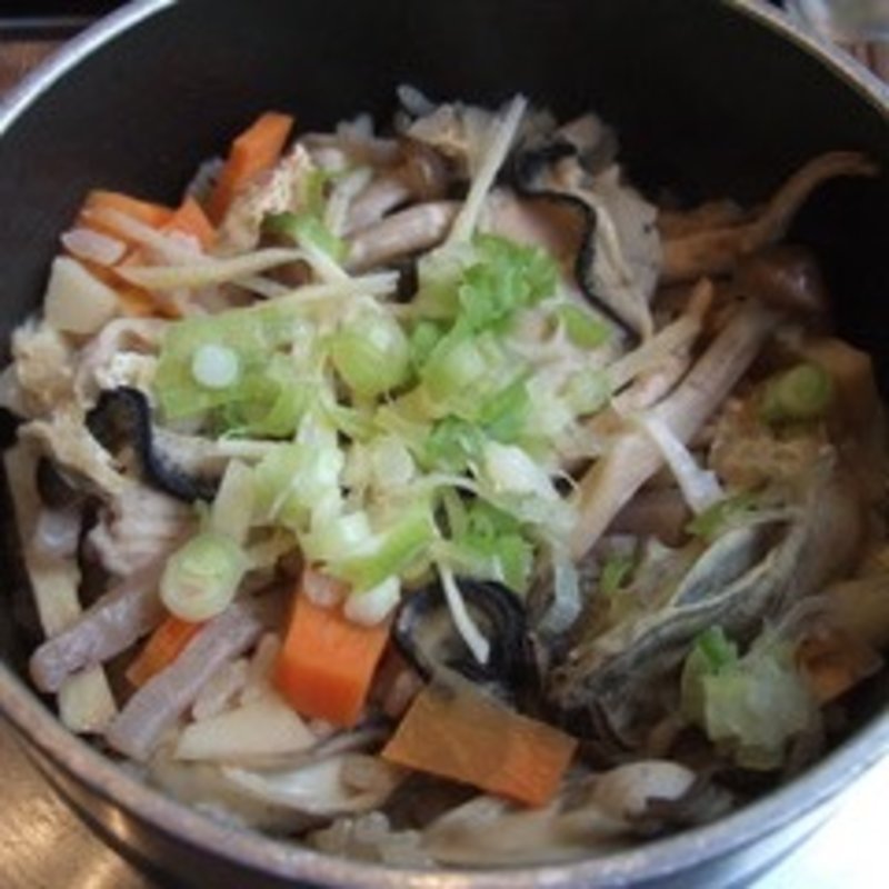 牡蠣釜飯(伊勢志摩名産処 宝彩 )