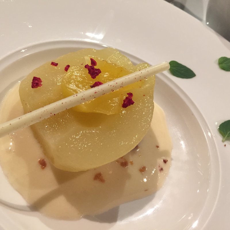 洋梨のコンポート(Casita)