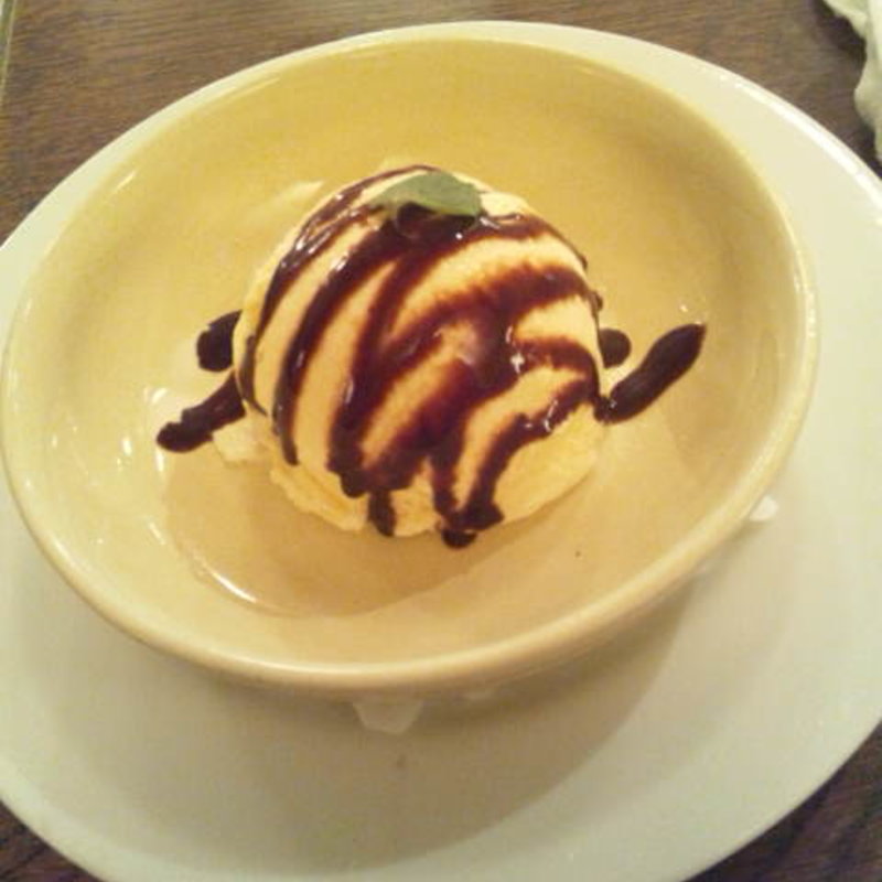 バニラアイス(CAFE BunS)