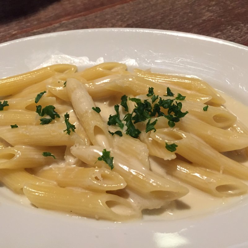 ゴルゴンゾーラのペンネ(ロイヤルガーデンカフェ青山)