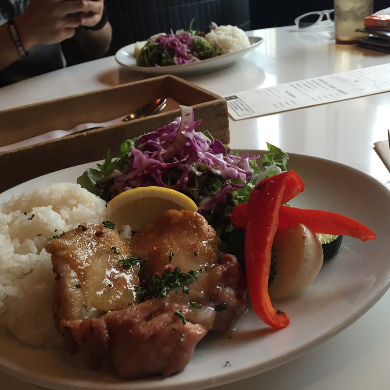 チキングリル(A971 カフェ＆バール （エーキュウナナイチ【旧店名】A971 GARDEN）)