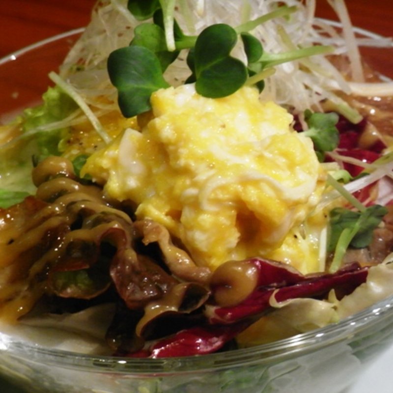 半熟卵のガーリックライス(鉄板焼 織部 )