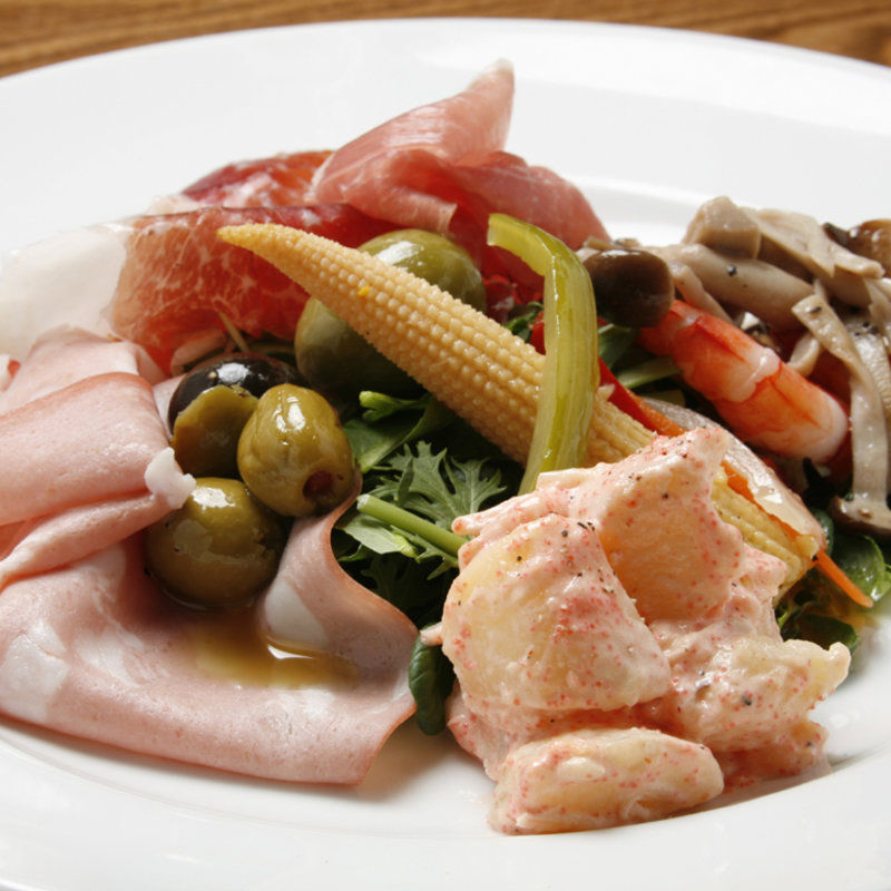 前菜の盛り合わせ(plates広尾本店)