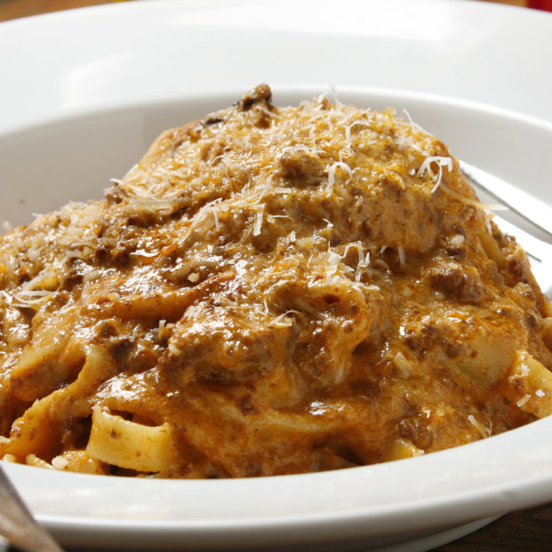 エミリア風ミートソース 自家製フェットチーニ(plates広尾本店)