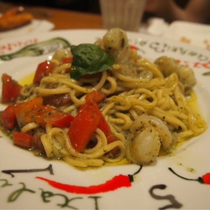 トマトとバジルのパスタ(窯MARU)