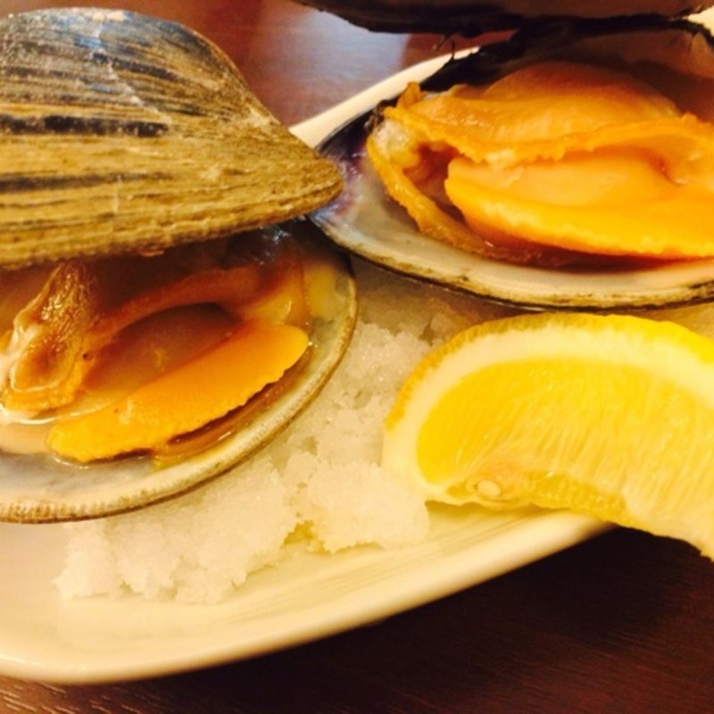 白ハマグリの浜焼き(漁酒場　喜酔 （イサリサカバキスイ）)