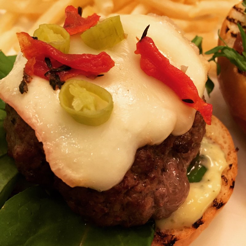 バーガー(Salt Water by David Myers)