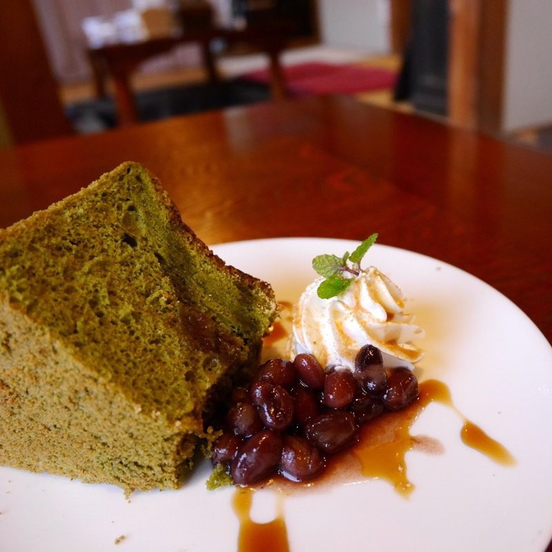 ふんわり茶ふぉんケーキ(和カフェぐう)