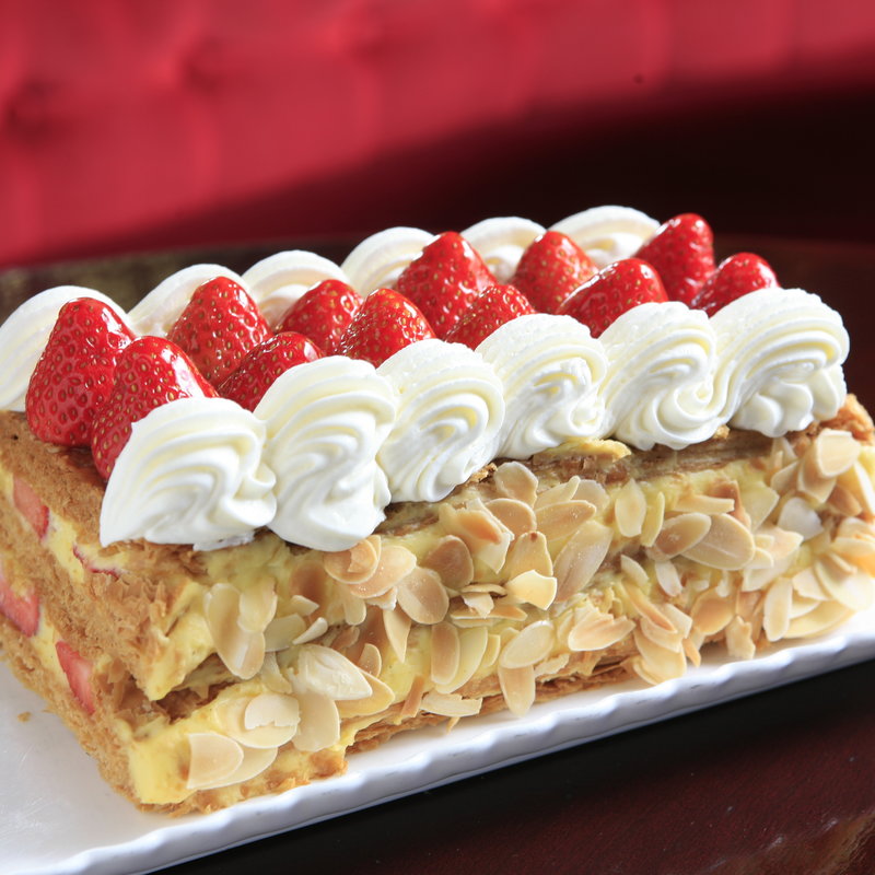 ナポレオンパイ(パブ カーディナル 銀座店)