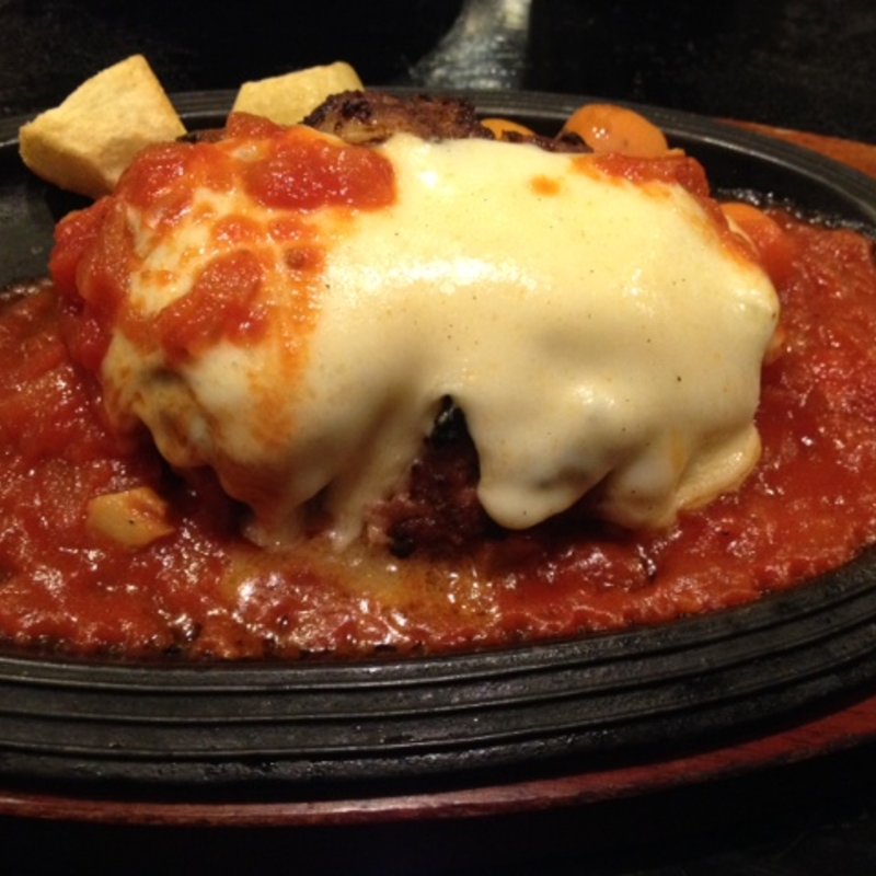 チーズハンバーグ(カフェレストランすいごう)