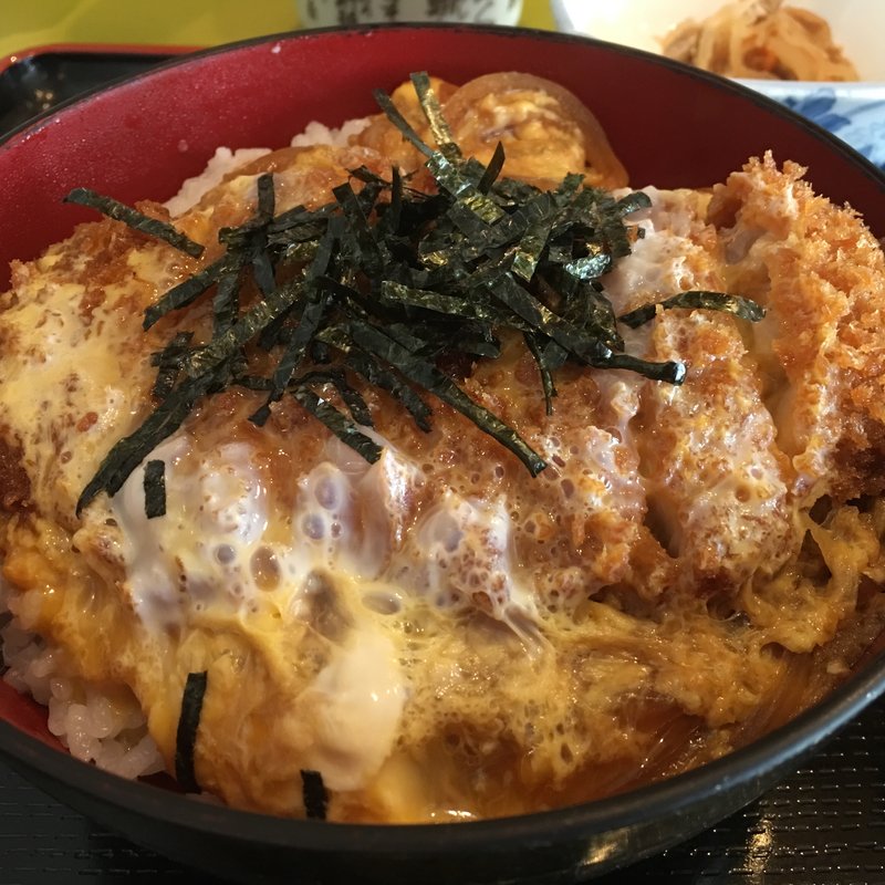 ランチ かつ丼(和食 末廣園)