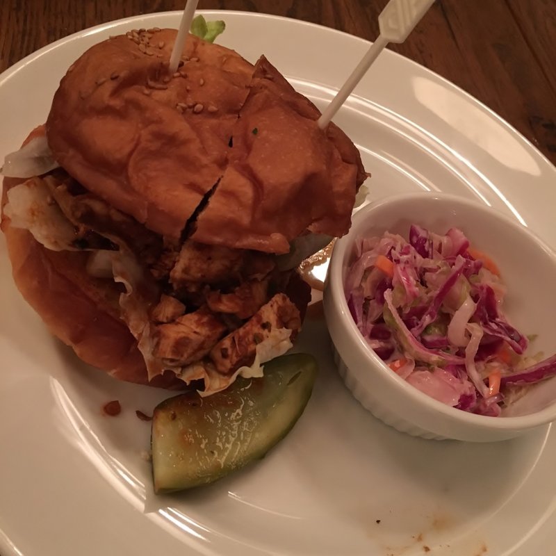 FRIED CHICKEN SANDWICH  ジャークスパイスチキンサンドウィッチ(バビーズ 二子玉川)