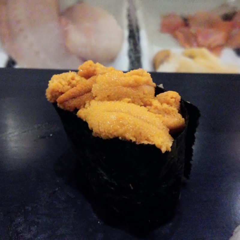にぎり寿司･うに［1個］(すしざんまい 本店)