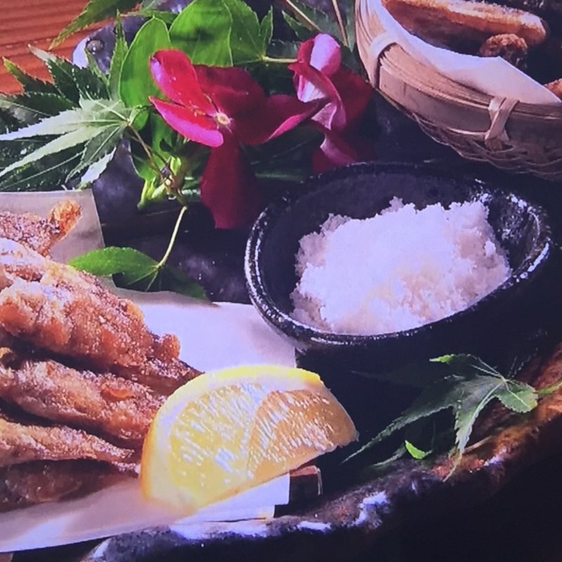 豆メバルと白ガス海老の唐揚げ(能登のかど)