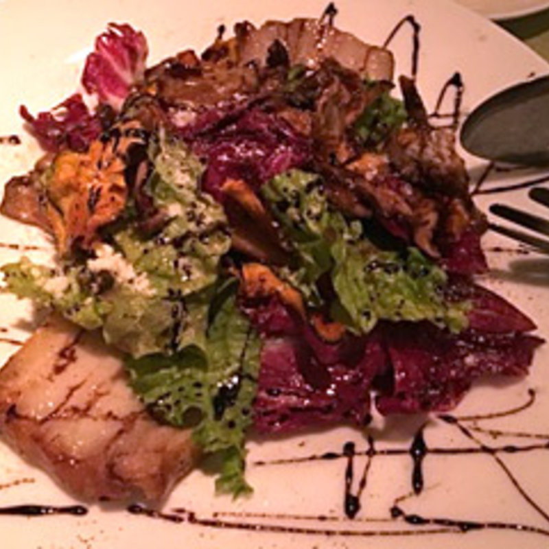 キノコとベーコンのサラダ(ビストロ　ナチュール （ビストロ　エ　ヴァン　ナチュール）)