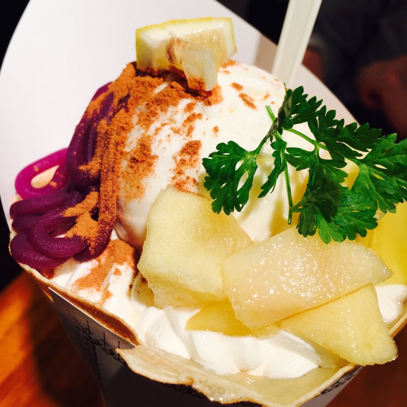 11月限定クレープ2015(オレンジカウンティ 経堂店 )