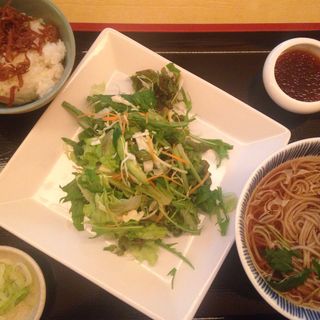 サラダ蕎麦ランチ(千年 （センネン）)