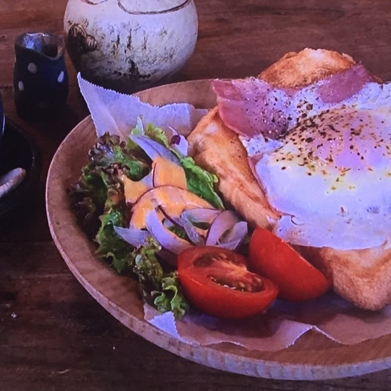 七輪トーストとコーヒーのセット(海のカフェ高木)