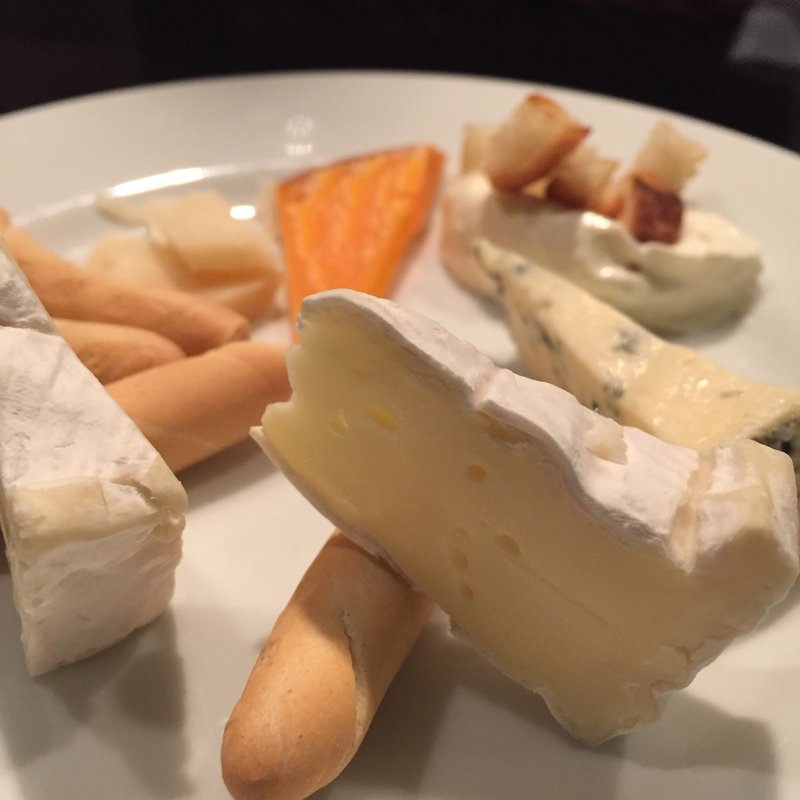 チーズ盛り合わせ(のみくい処 ばる)