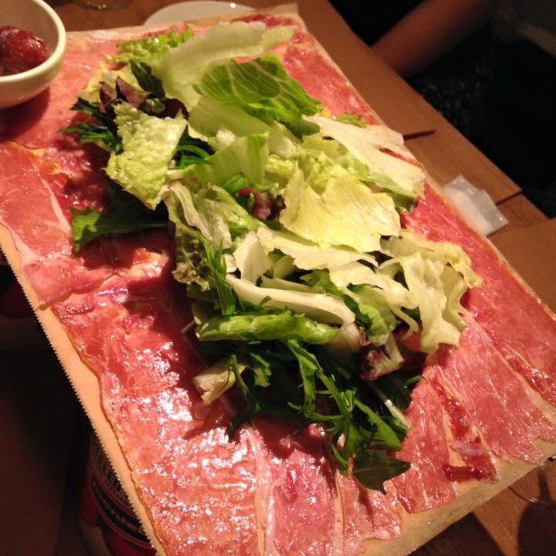 生ハムとサラミのてんこ盛り(ディプント宇都宮店)