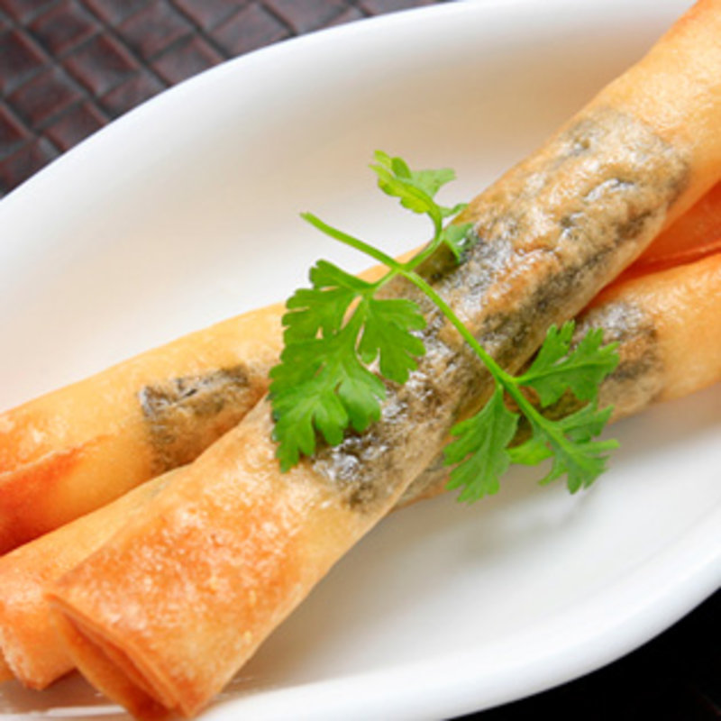 チョコ春巻き(P.C.M. パブ・カーディナル・マルノウチ)