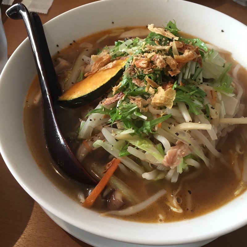 秋野菜の五目汁そば(星期菜 （セン・ケイ・ツァイ）)