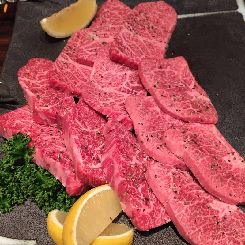 和牛(焼肉おくう 新橋店)