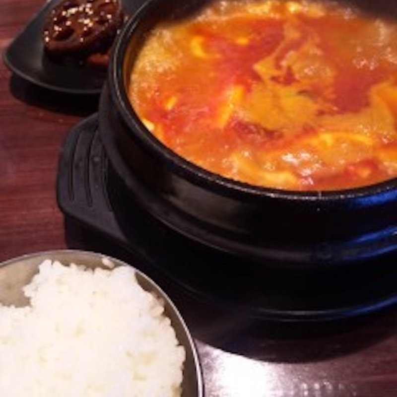 キムチ豆腐チゲ鍋定食(秀彬 ～スビン～ )