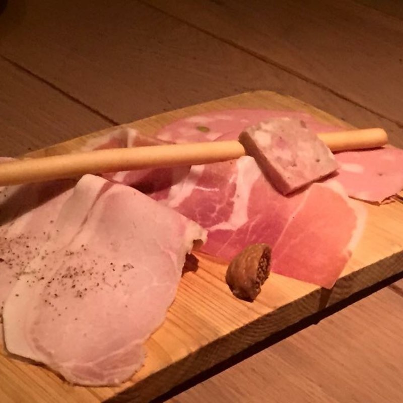 ハム・サラミの3種盛り合わせ(RIGOLETTO BAR AND GRILL)