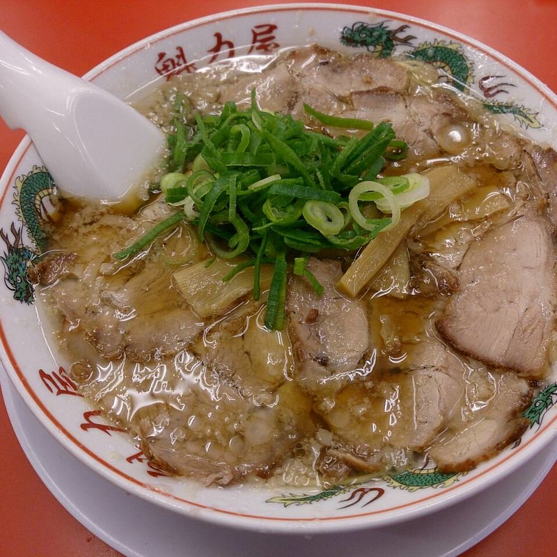 特製醤油肉入りラーメン(京都北白川ラーメン魁力屋 センター南店)
