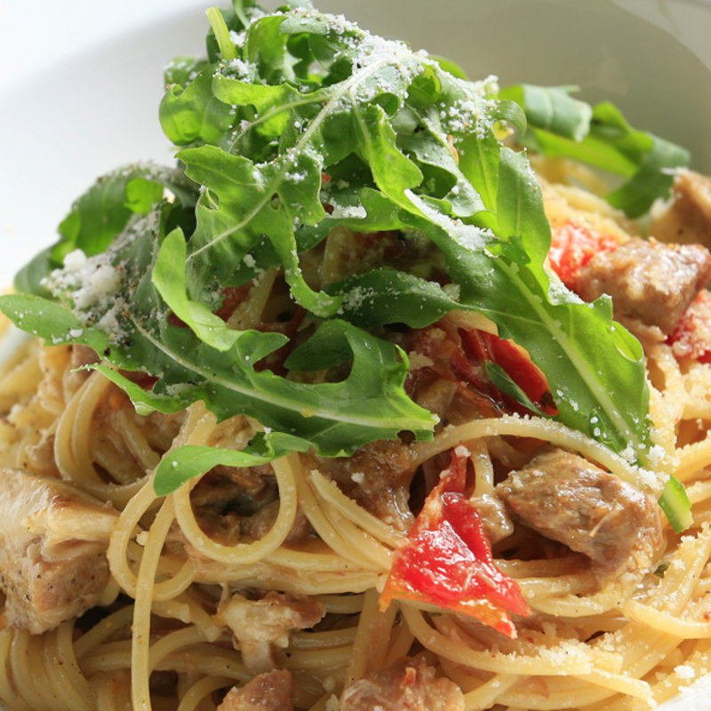 鶏肉とトマトのパスタ(イル カルディナーレ 赤坂店)