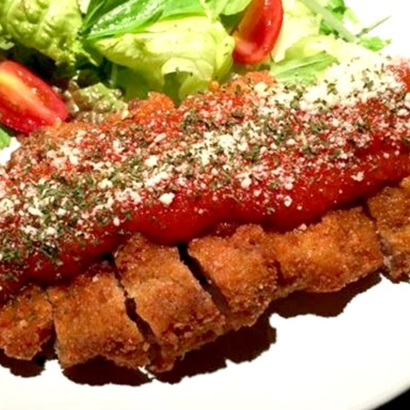 ミラノ風ポークカツレツ(イタリアン&BARアトリエ)