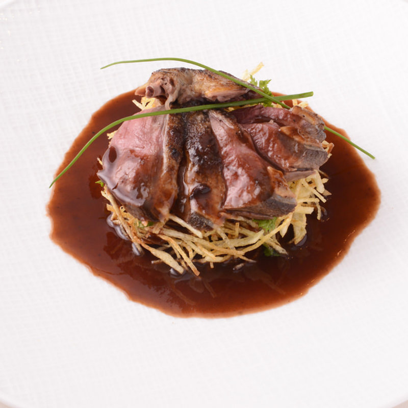 フランス産鴨胸肉のロースト(レストランパフューム （Restaurant Perfumes）)