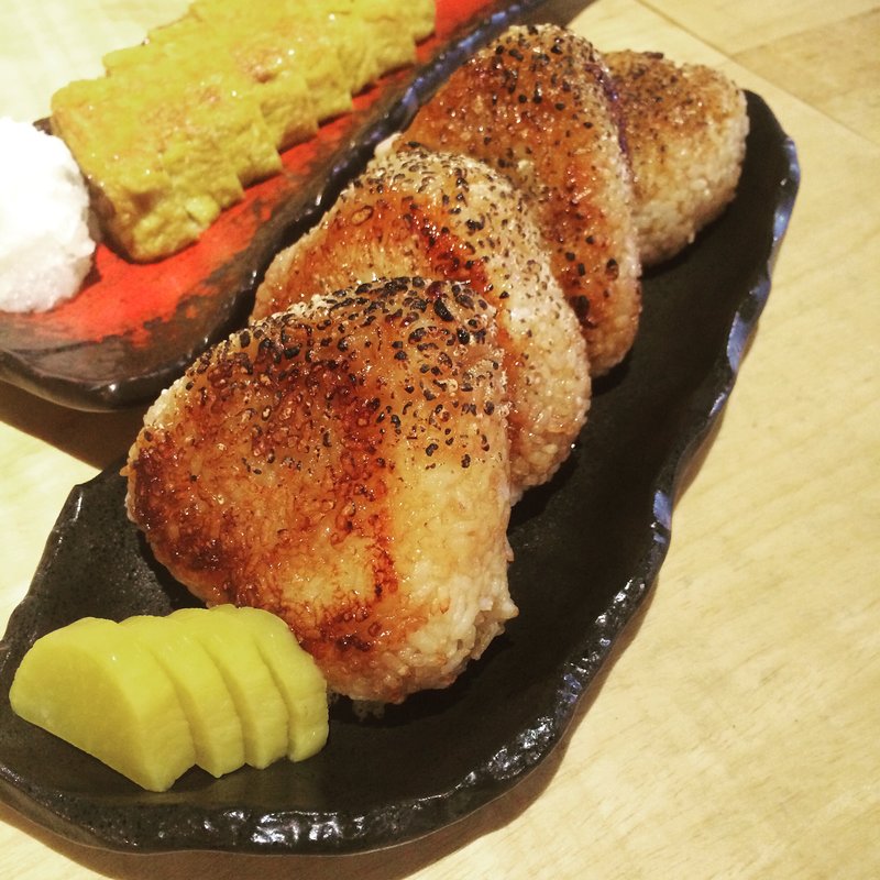 トリュフ醤油の焼きおにぎり(和食バル ジャポン)
